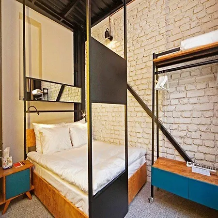 Raven Taksim 3*
