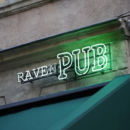 Raven Taksim Szálloda 3*