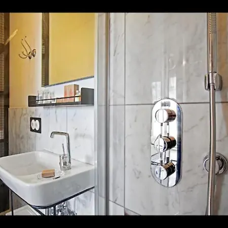 Raven Taksim Apartment