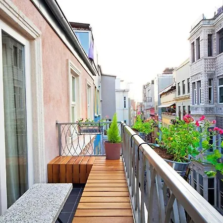 Apartment Raven Taksim