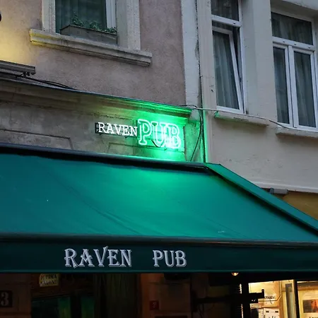 Ξενοδοχείο Raven Taksim 3*
