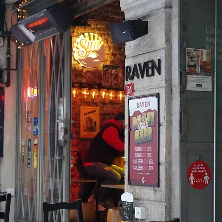 Raven Taksim Apartment