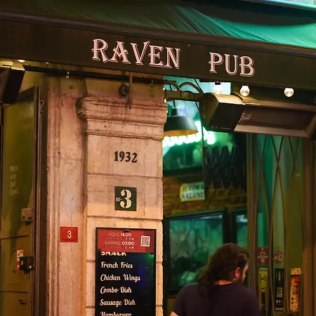Raven Taksim
